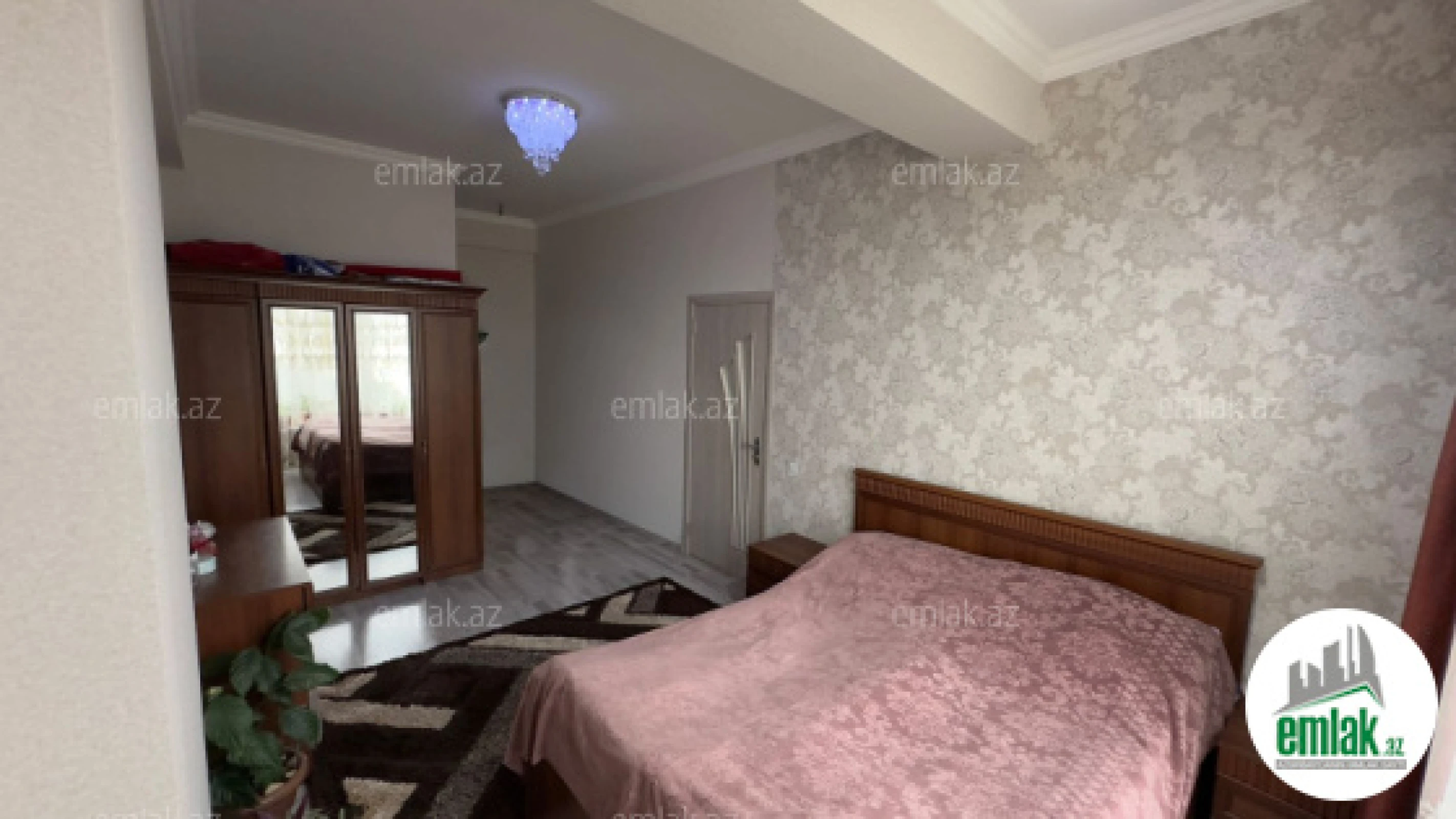 Satılır 3 otaqlı yeni tikili 126 m²