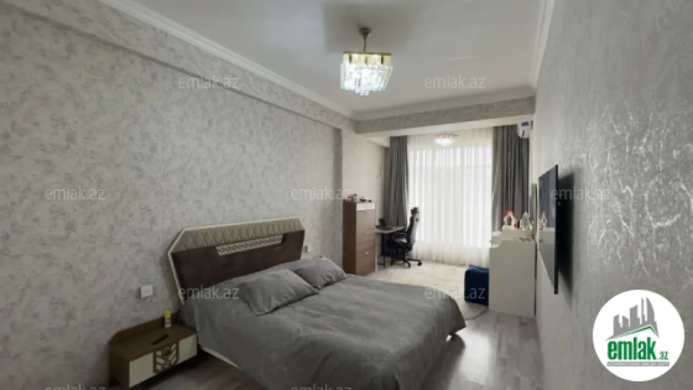 Satılır 3 otaqlı yeni tikili 126 m²