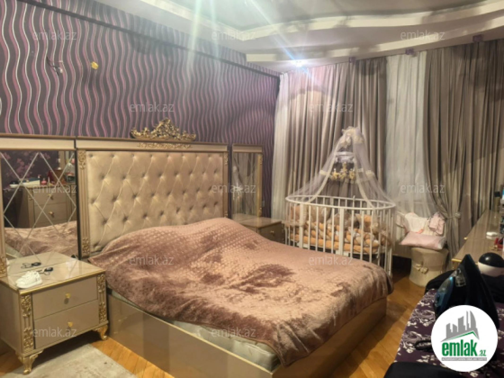 Satılır 2 otaqlı yeni tikili 80 m²