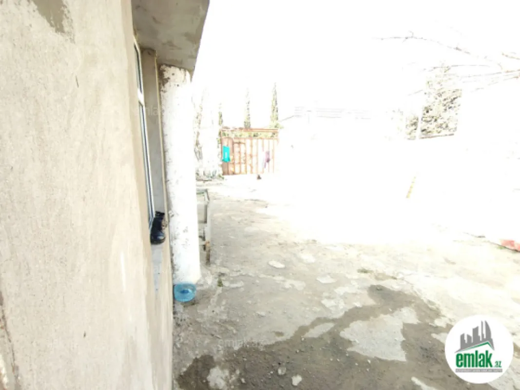 Satılır 4 otaqlı həyət evi 120 m²