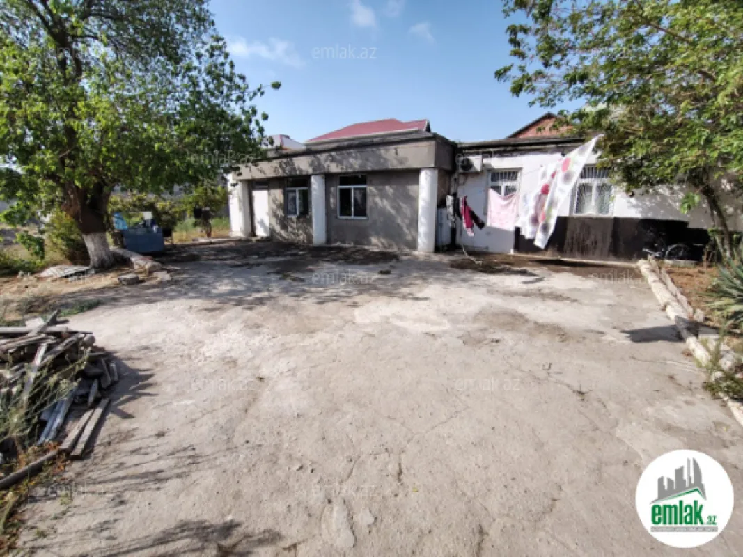 Satılır 4 otaqlı həyət evi 120 m²