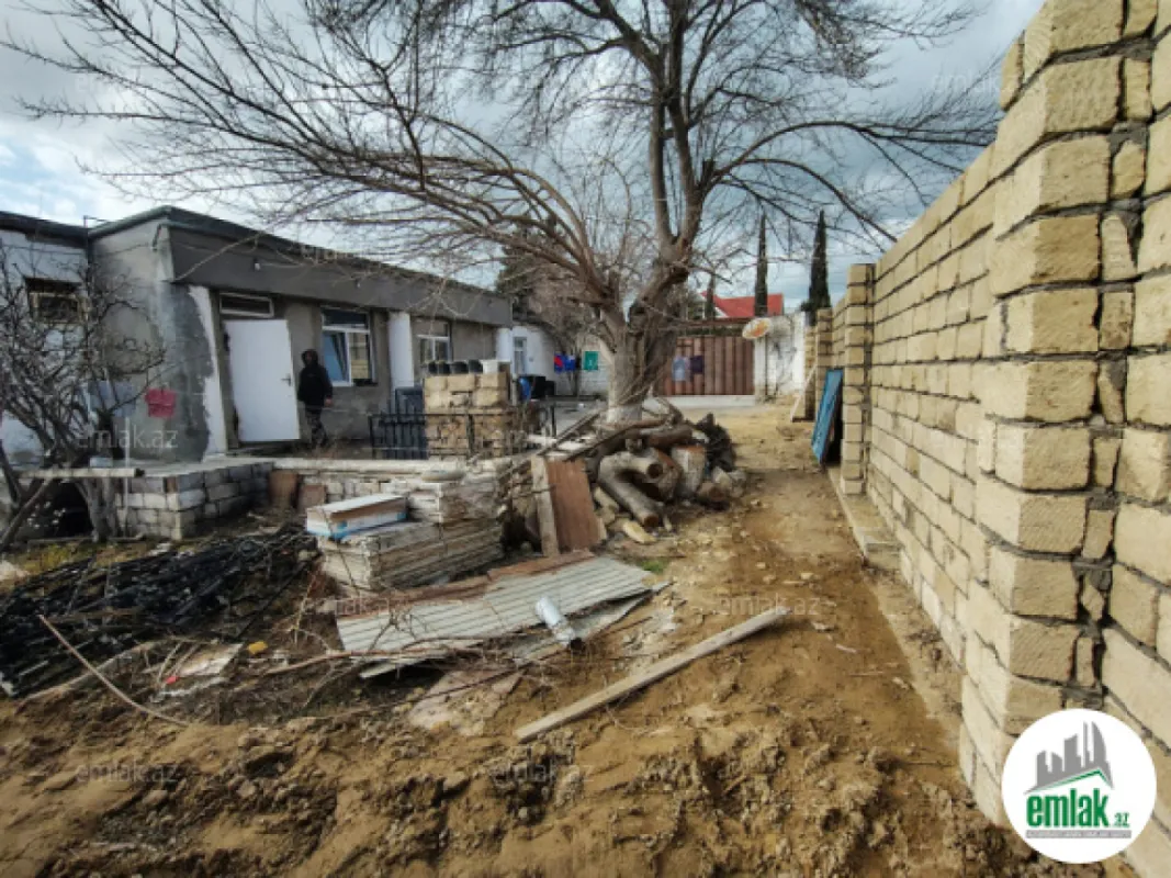 Satılır 4 otaqlı həyət evi 120 m²