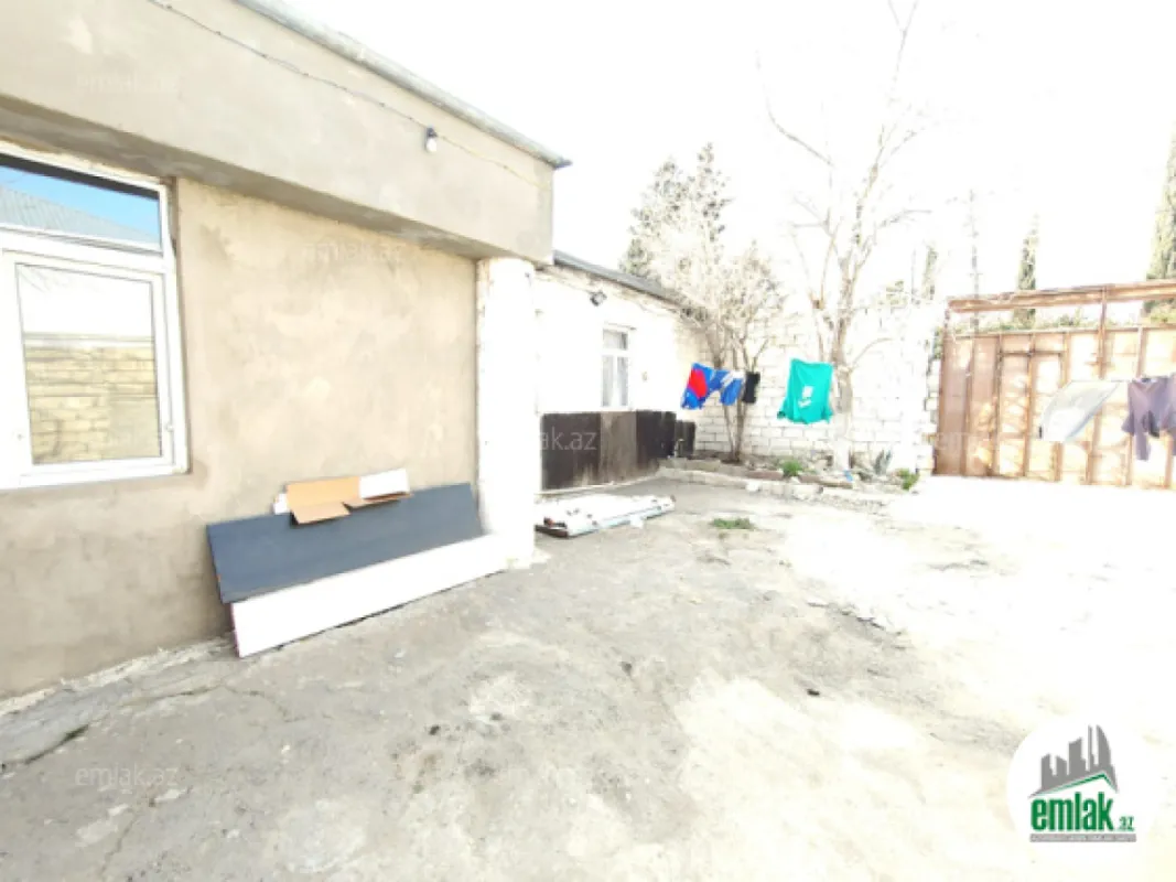 Satılır 4 otaqlı həyət evi 120 m²
