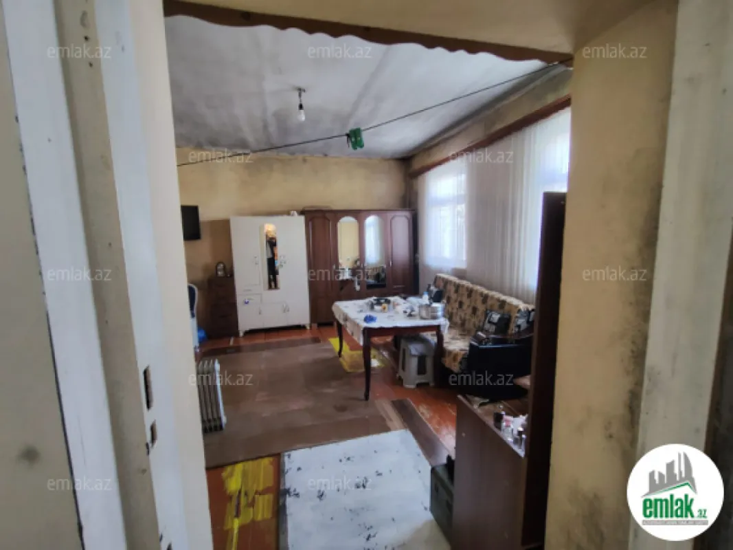 Satılır 4 otaqlı həyət evi 120 m²