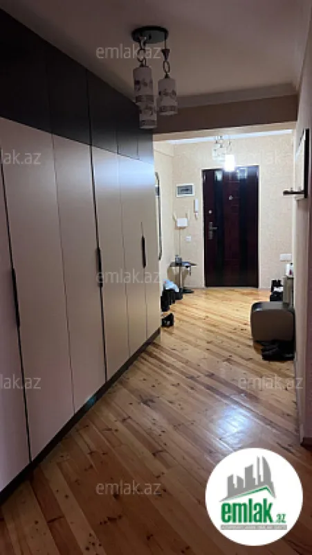 Satılır 3 otaqlı yeni tikili 142 m²