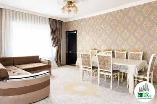 Satılır 2 otaqlı köhnə tikili 45 m² — Bakı, Qaraçuxur 2 otaq 45.00 m²
