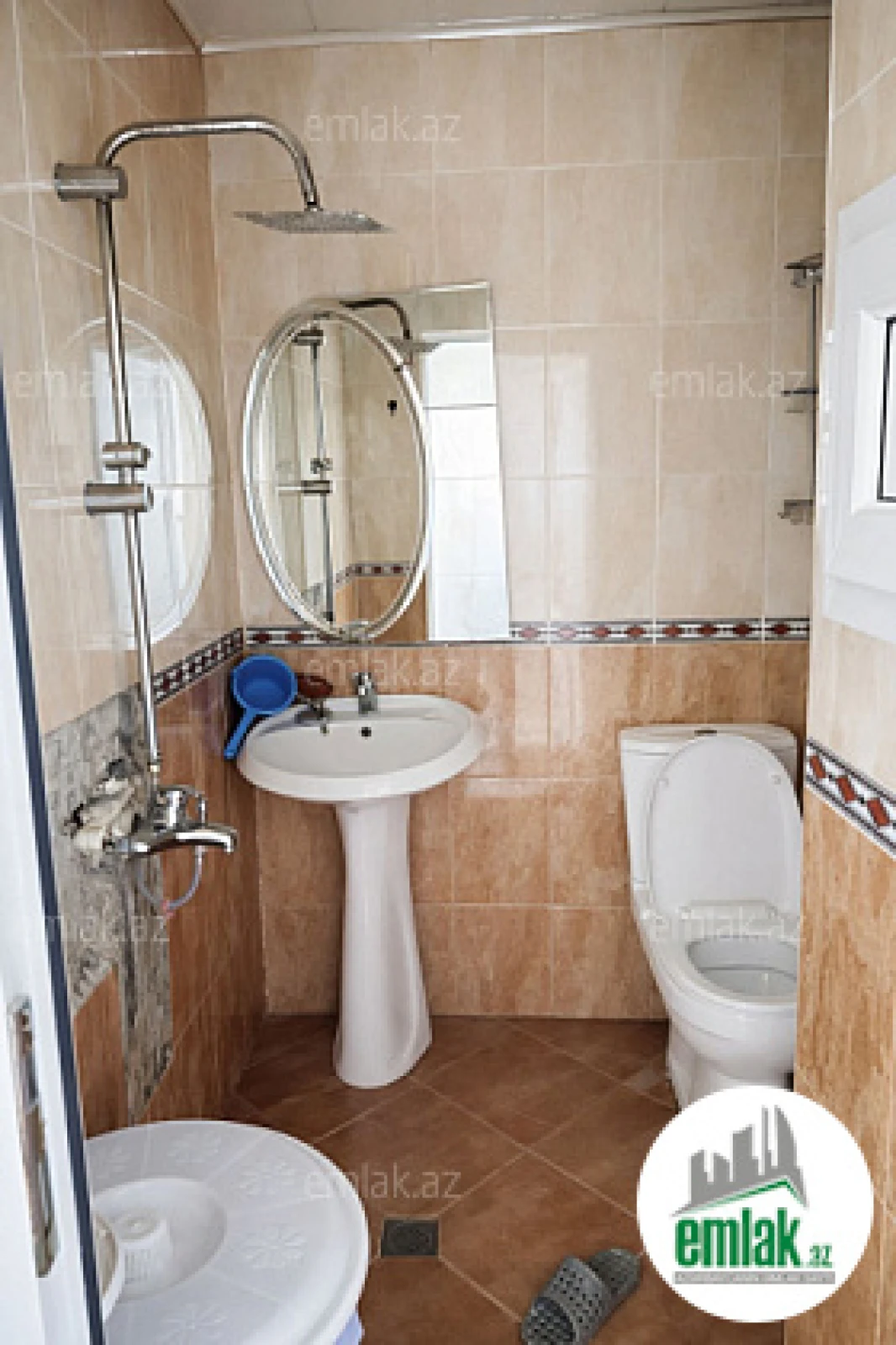 Satılır 2 otaqlı köhnə tikili 45 m²