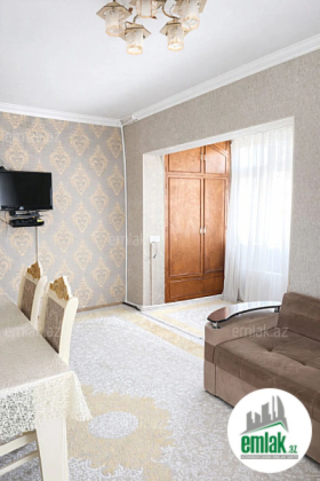 Satılır 2 otaqlı köhnə tikili 45 m²