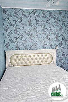 Satılır 2 otaqlı köhnə tikili 45 m²