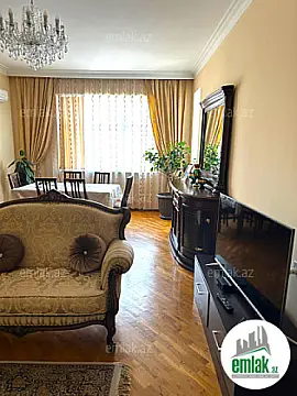 Satılır 3 otaqlı yeni tikili 125 m²