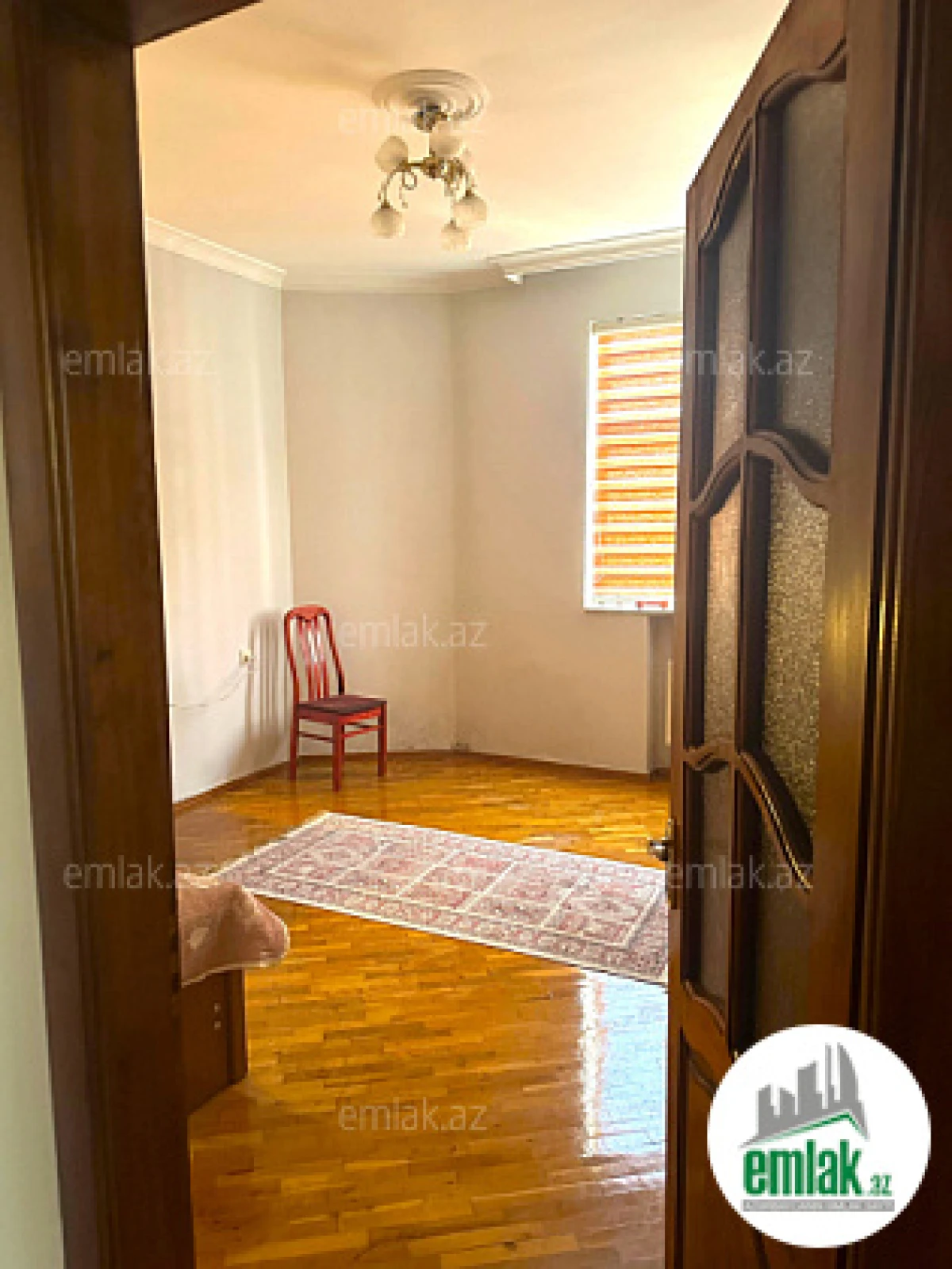 Satılır 3 otaqlı yeni tikili 125 m²