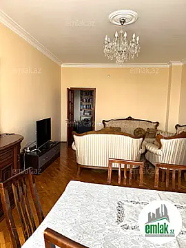 Satılır 3 otaqlı yeni tikili 125 m²