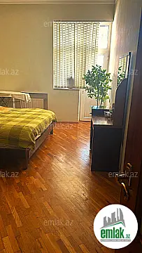 Satılır 3 otaqlı yeni tikili 125 m²
