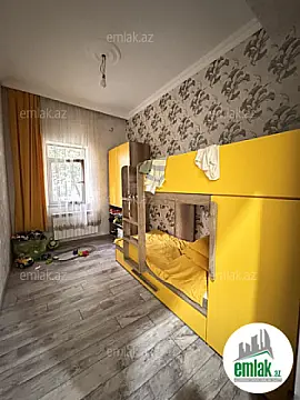 Satılır 3 otaqlı köhnə tikili 70 m²
