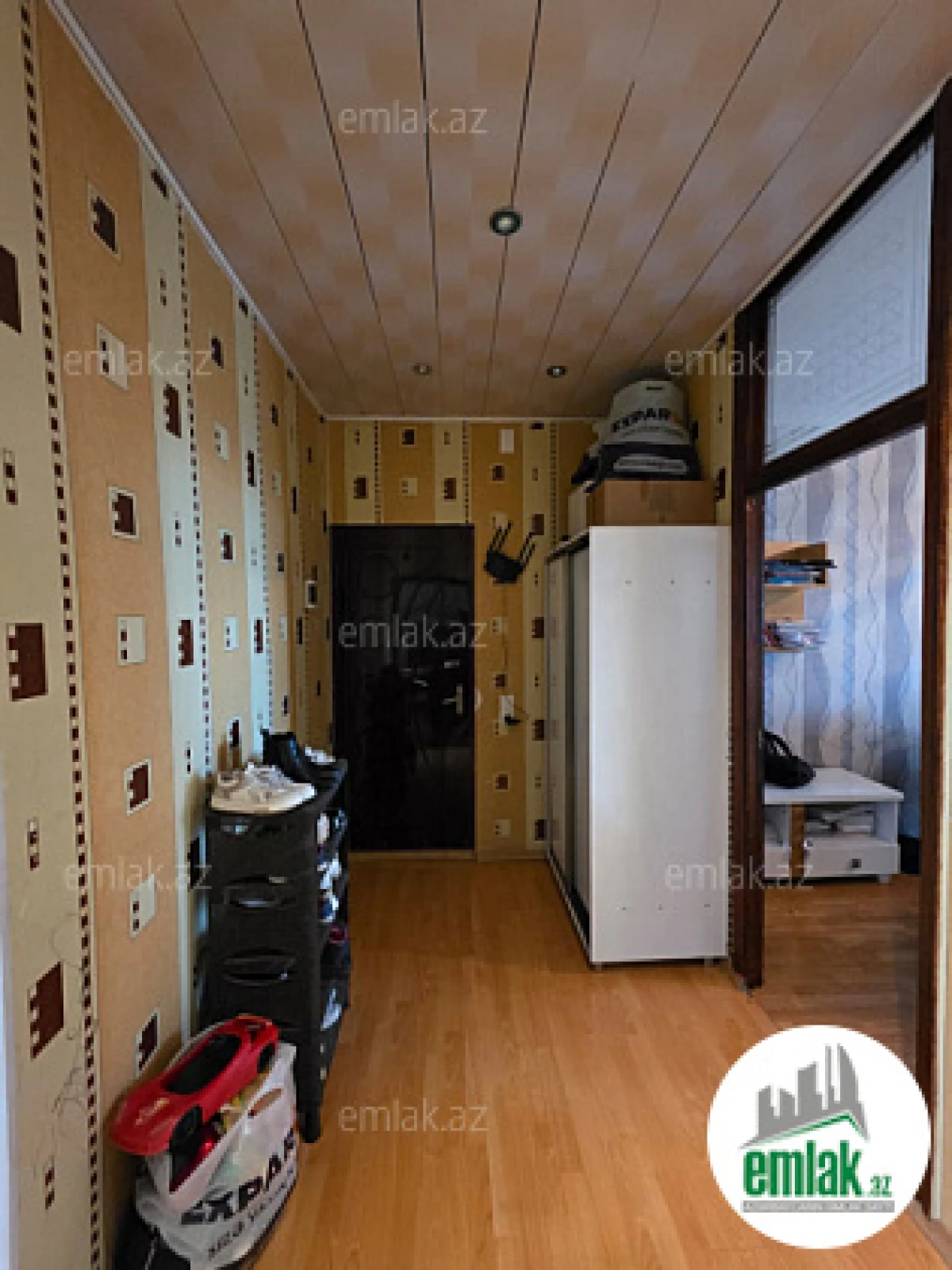 Satılır 3 otaqlı köhnə tikili 80 m²