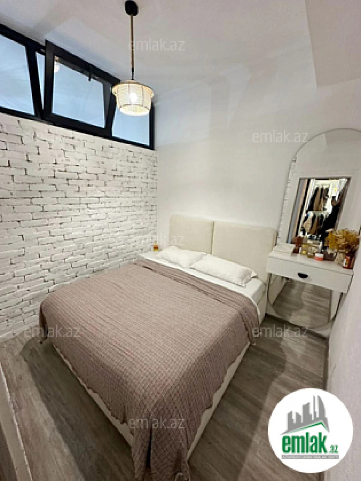 Satılır 2 otaqlı yeni tikili 50 m²