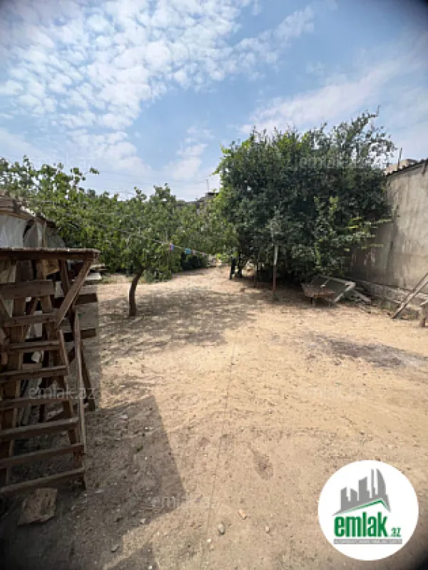 Satılır 4 otaqlı həyət evi 117 m²