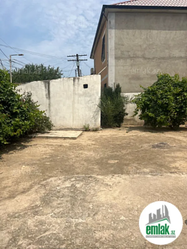 Satılır 4 otaqlı həyət evi 117 m²