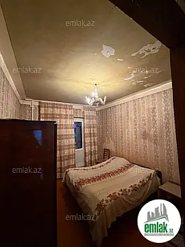Satılır 4 otaqlı köhnə tikili 110 m²