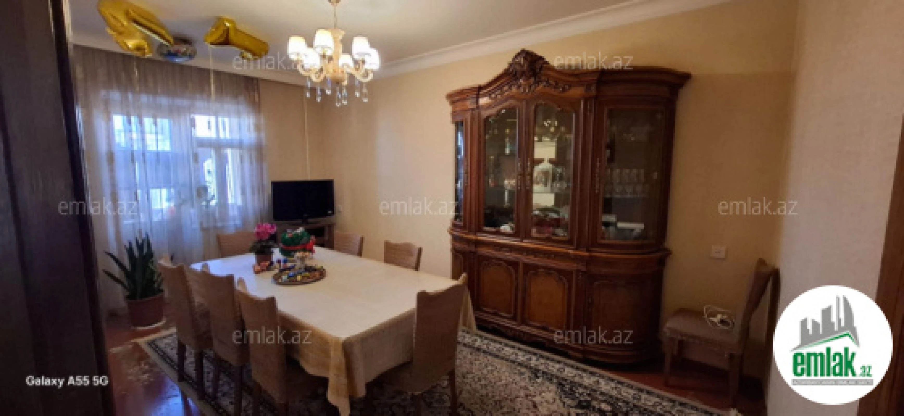 Satılır 4 otaqlı köhnə tikili 110 m²