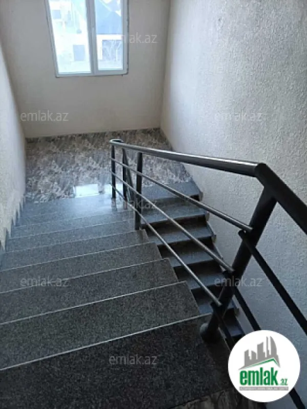 Satılır 2 otaqlı yeni tikili 71 m²