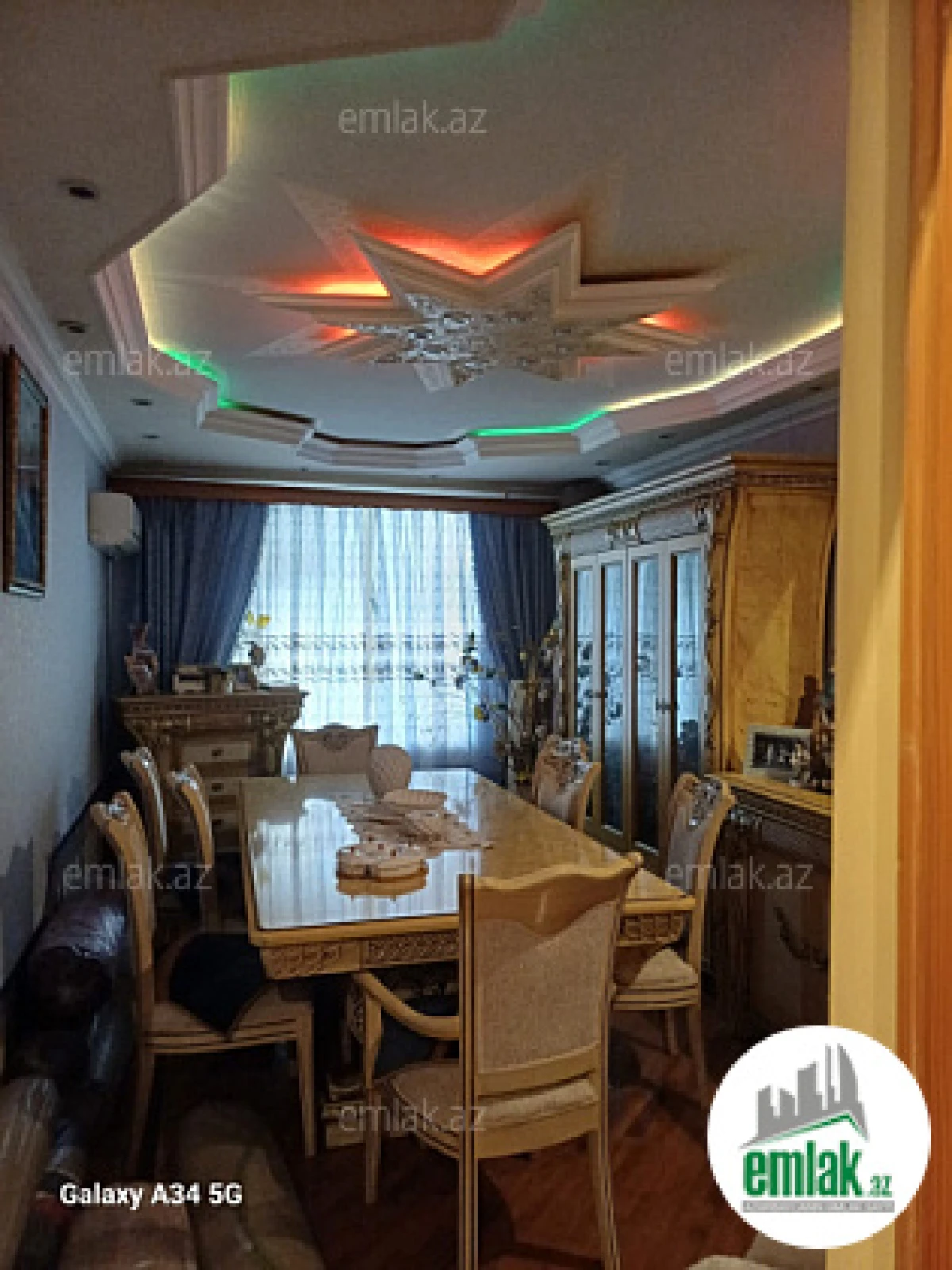 Satılır 4 otaqlı yeni tikili 105 m²