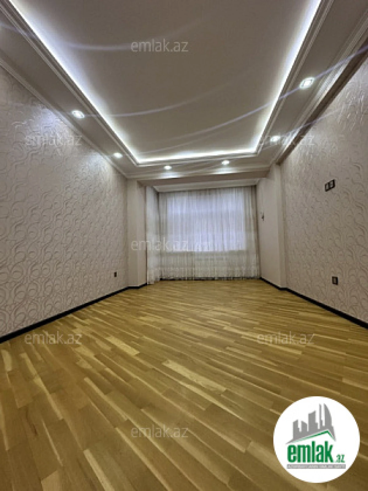 Satılır 3 otaqlı yeni tikili 122 m²