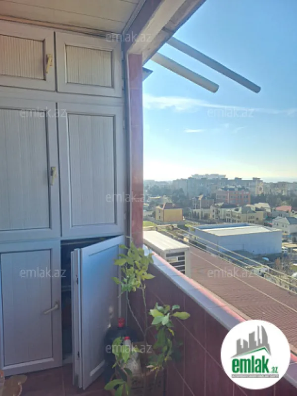 Satılır 2 otaqlı köhnə tikili 60 m²