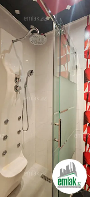 Satılır 4 otaqlı yeni tikili 180 m²