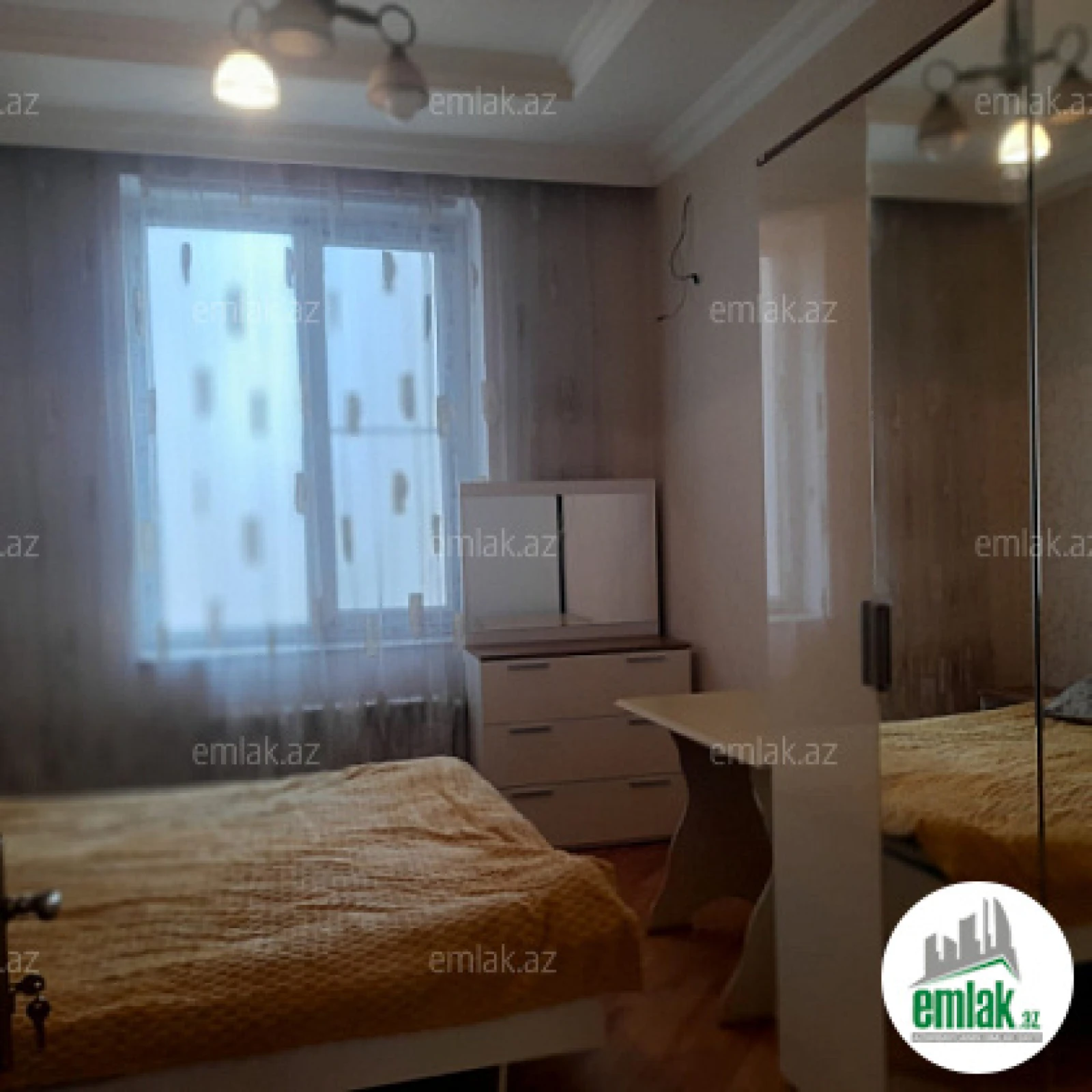 Satılır 3 otaqlı yeni tikili 105 m²