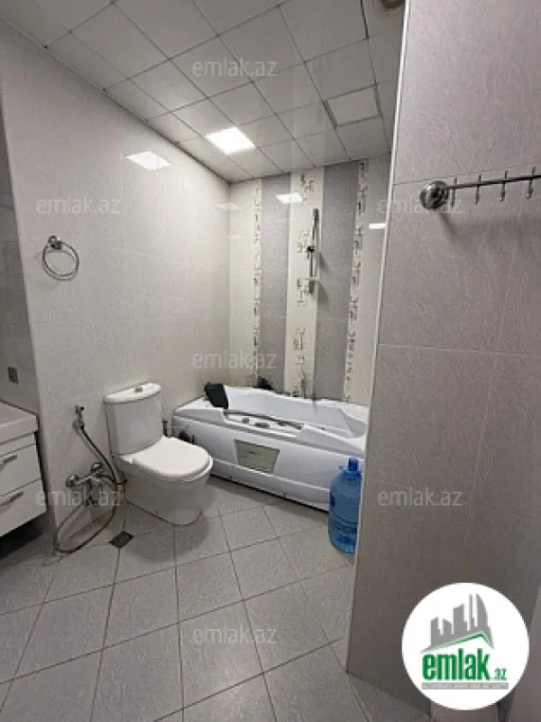 Satılır 3 otaqlı yeni tikili 169 m²