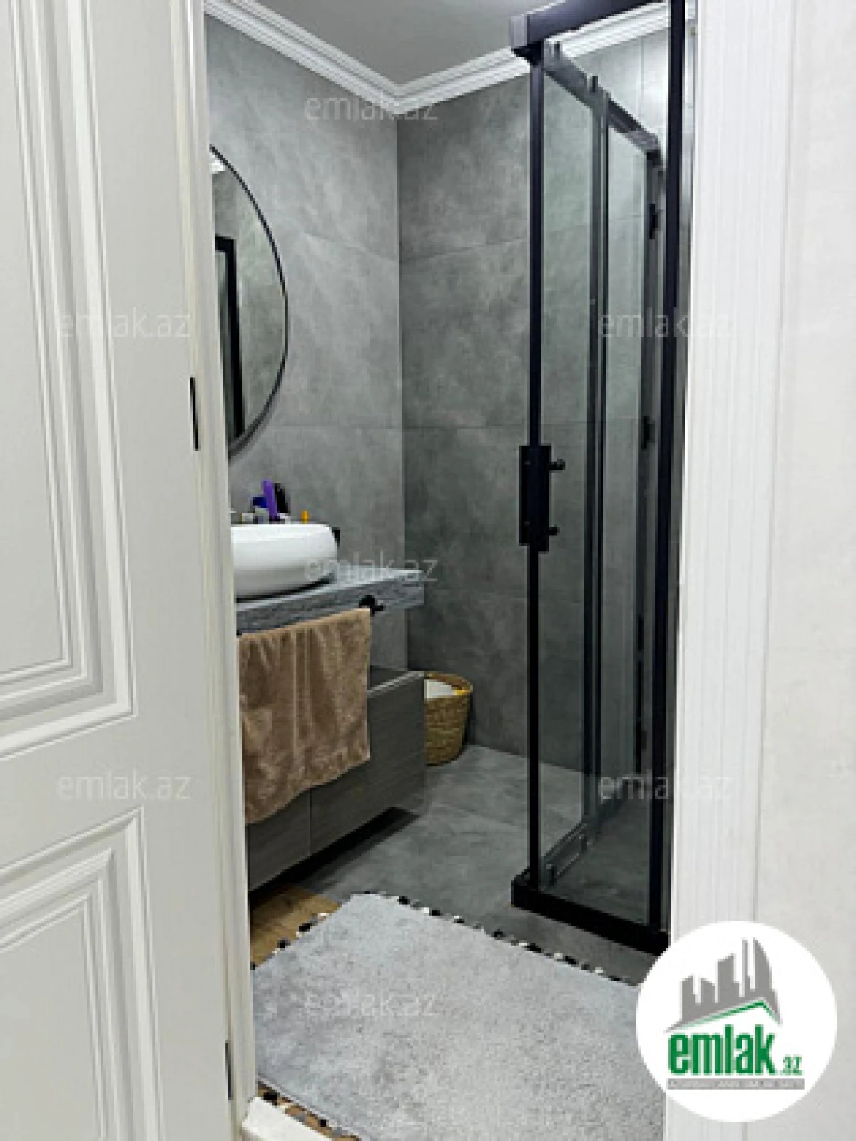 Satılır 3 otaqlı köhnə tikili 84 m²