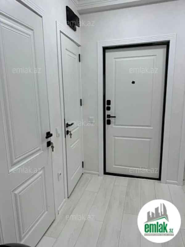 Satılır 3 otaqlı köhnə tikili 84 m²