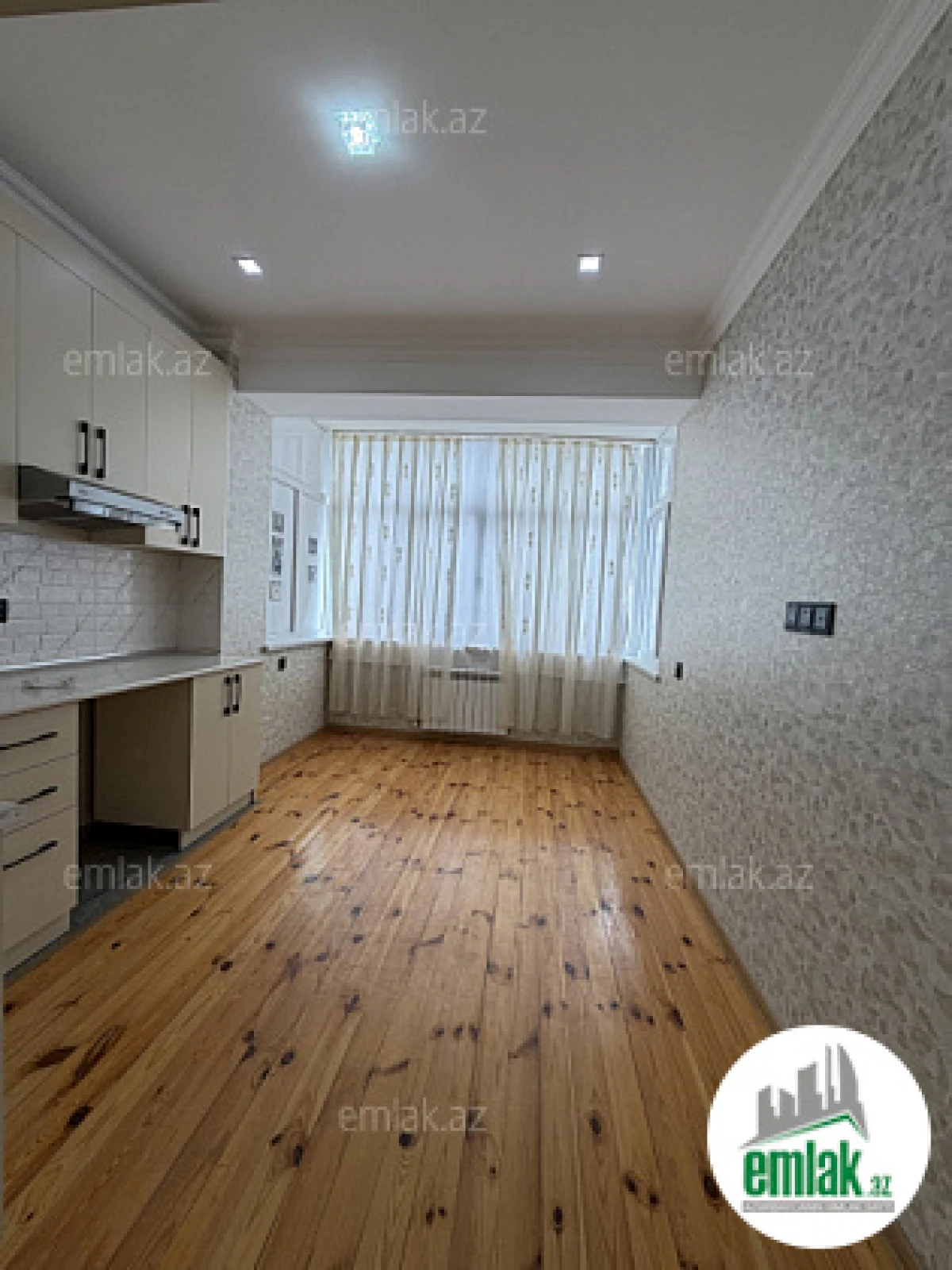 Satılır 2 otaqlı yeni tikili 54 m²