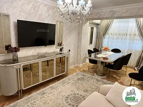 Satılır 2 otaqlı köhnə tikili 70 m² — Bakı 2 otaq 70.00 m²