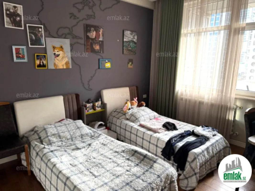 Satılır 3 otaqlı yeni tikili 105 m²