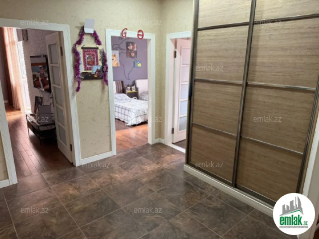 Satılır 3 otaqlı yeni tikili 105 m²