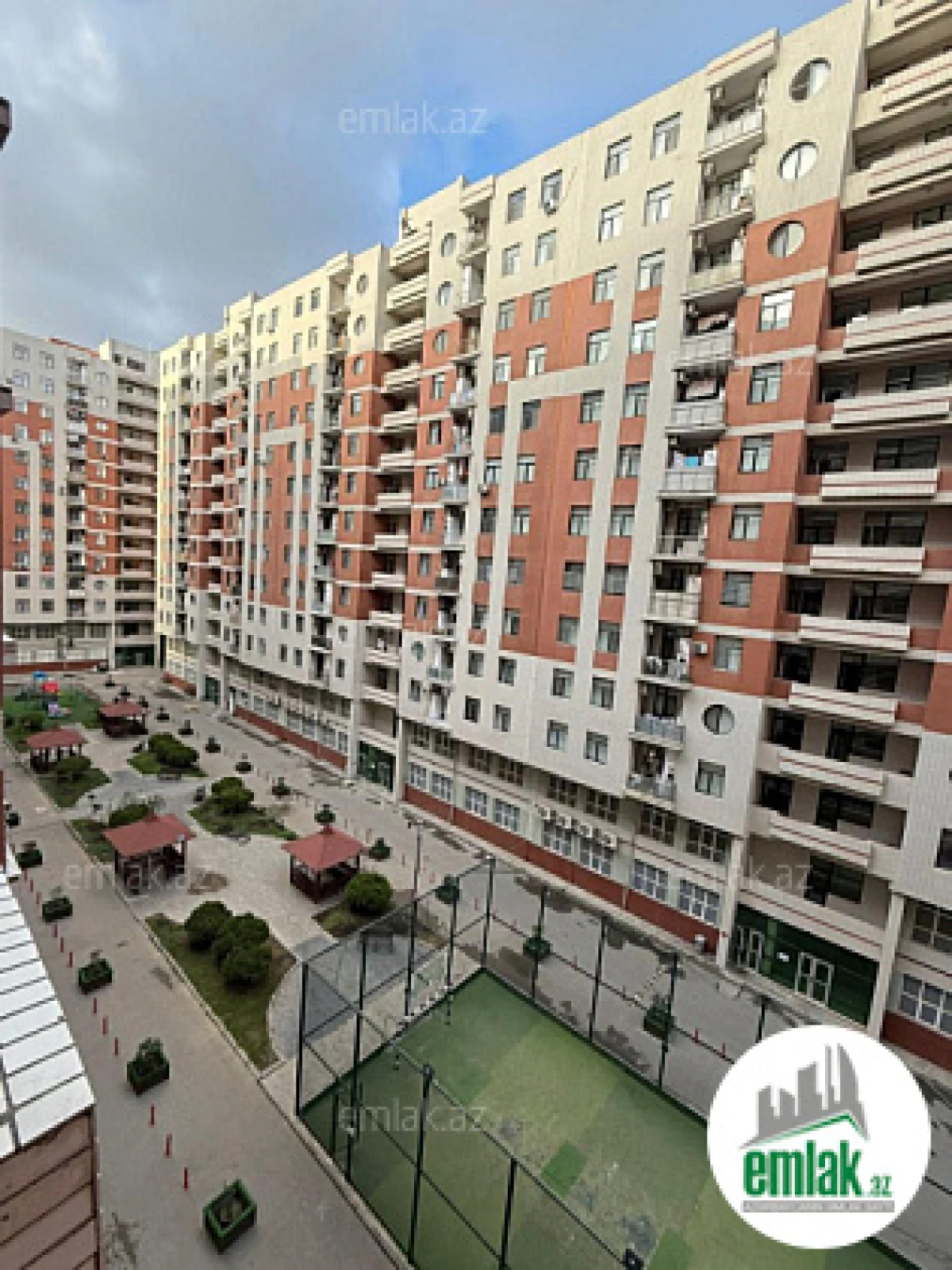 Satılır 3 otaqlı yeni tikili 105 m²