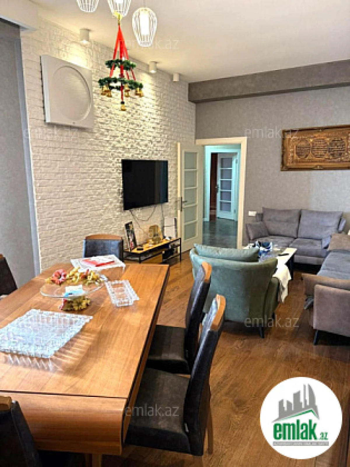 Satılır 3 otaqlı yeni tikili 105 m²