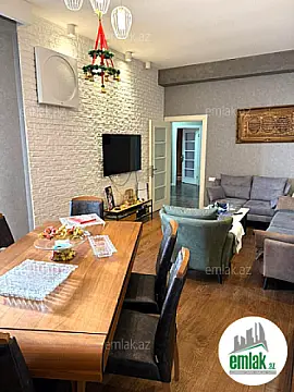 Satılır 3 otaqlı yeni tikili 105 m²