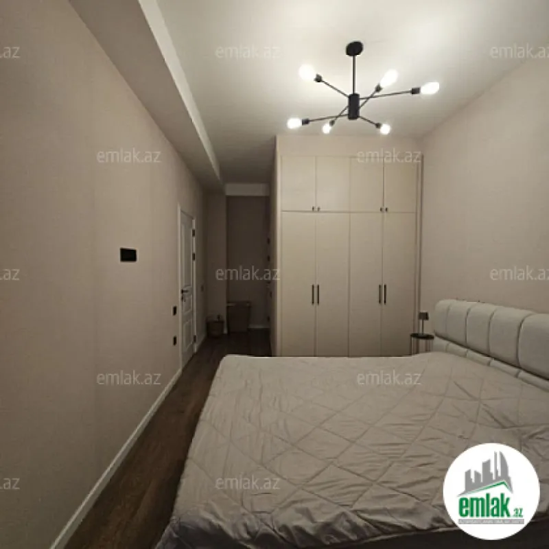 Satılır 3 otaqlı yeni tikili 105 m²