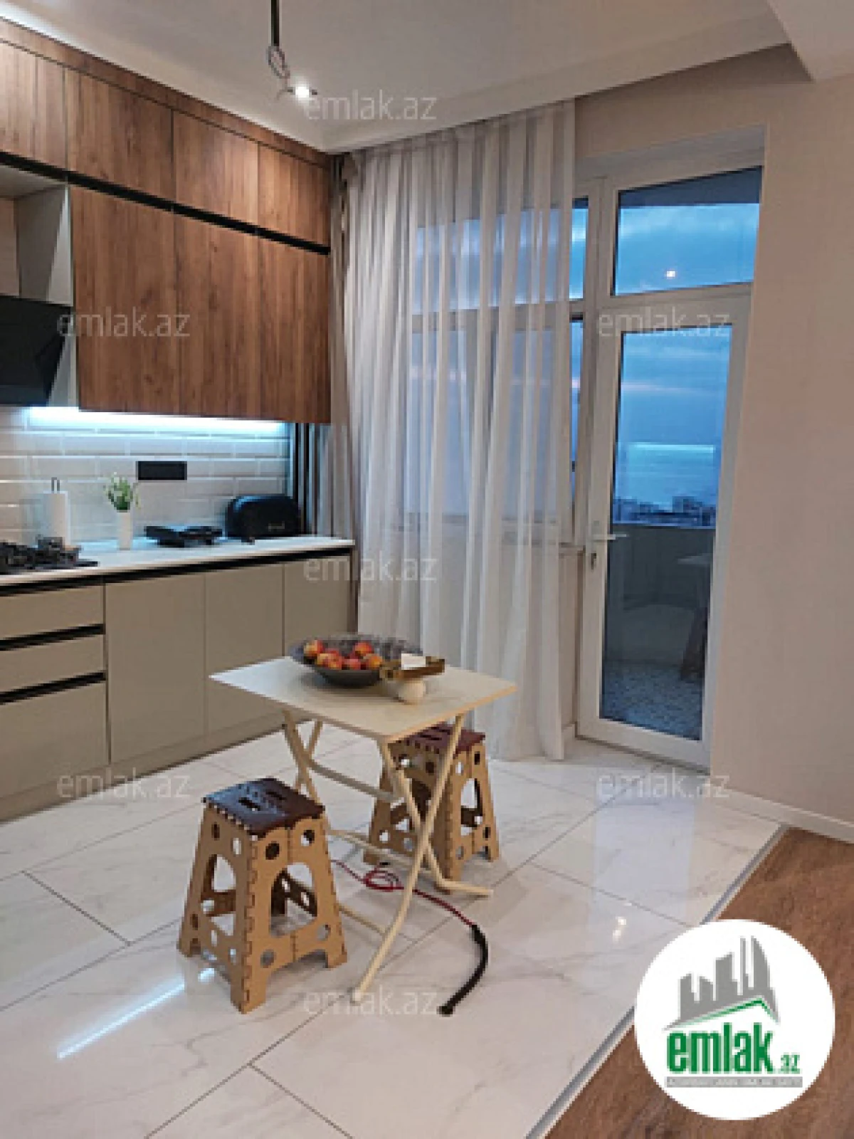 Satılır 3 otaqlı yeni tikili 105 m²
