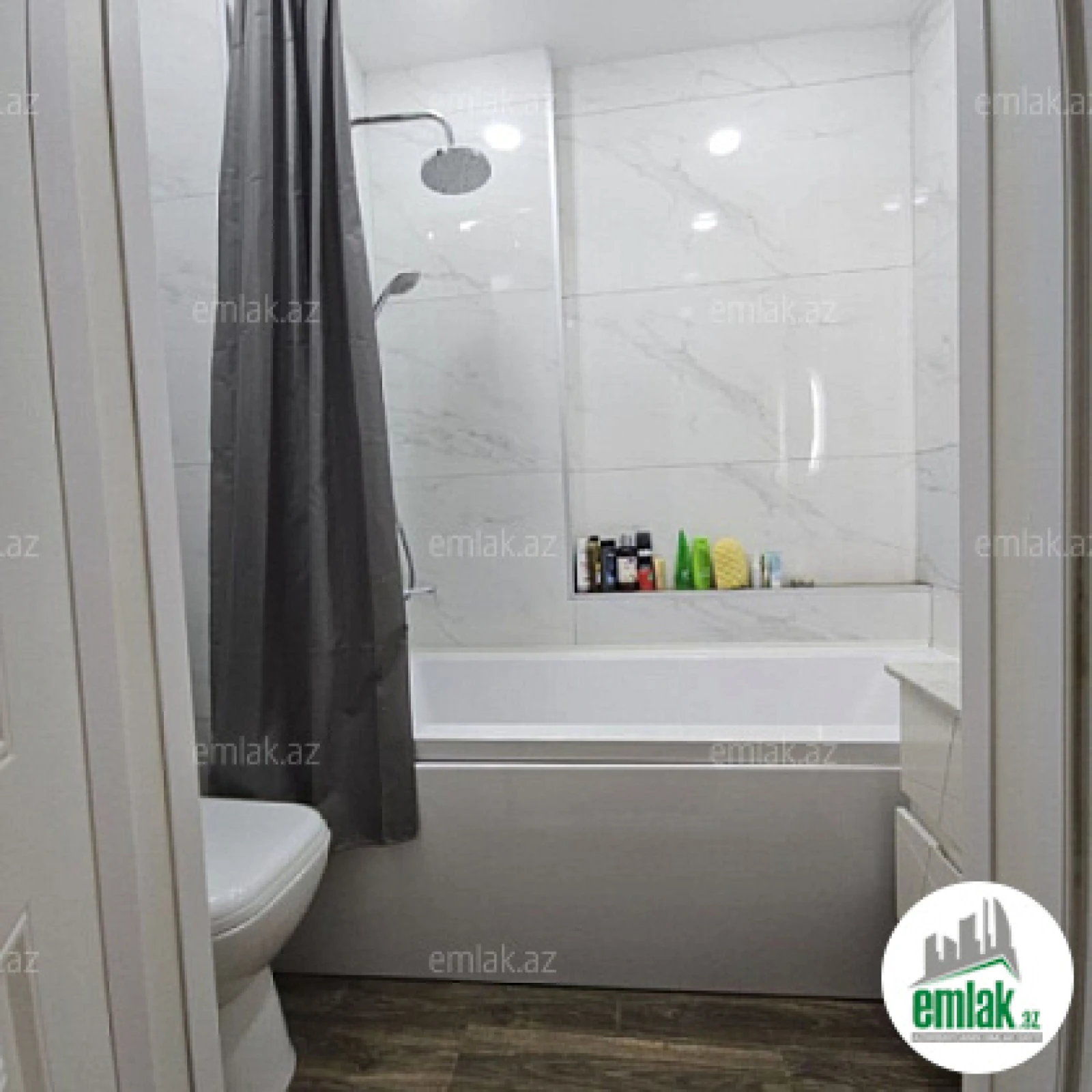 Satılır 3 otaqlı yeni tikili 105 m²