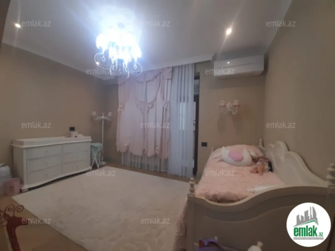 Satılır 6 otaqlı yeni tikili 225 m²