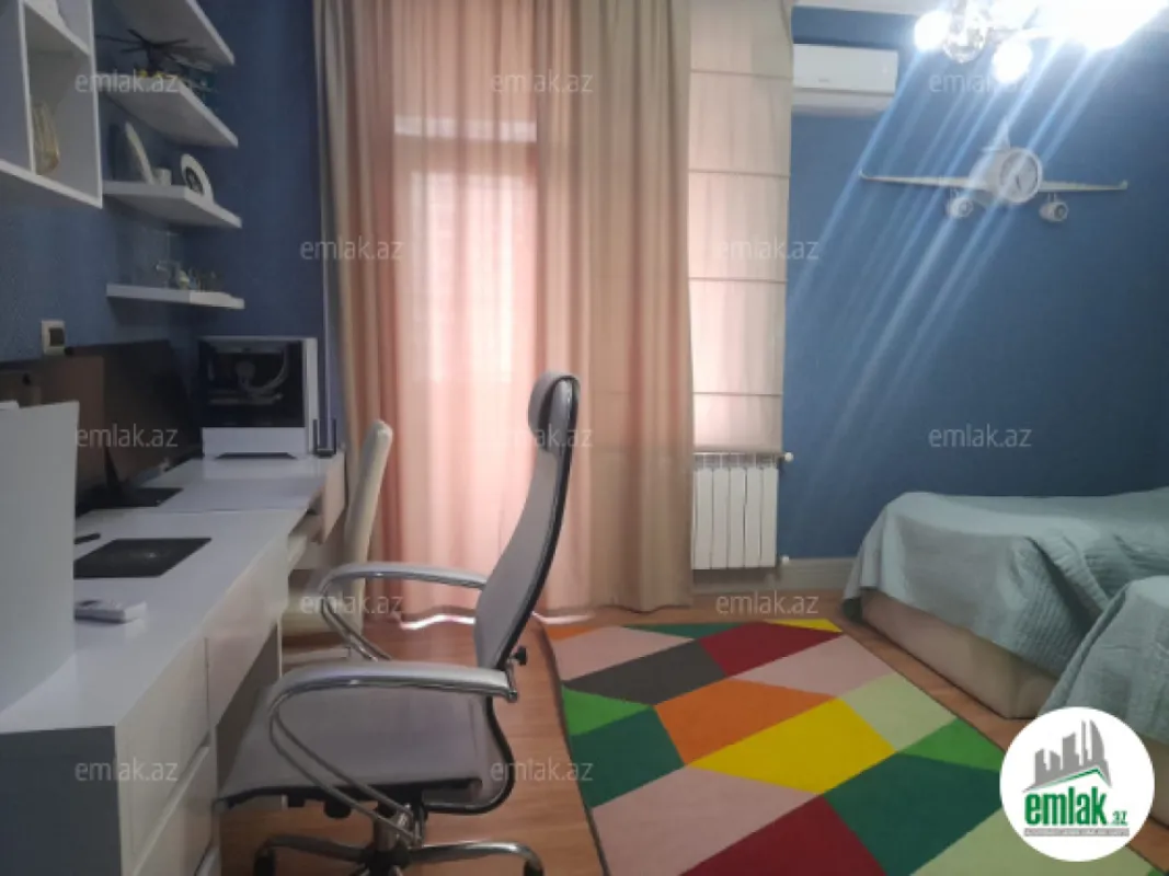 Satılır 6 otaqlı yeni tikili 225 m²