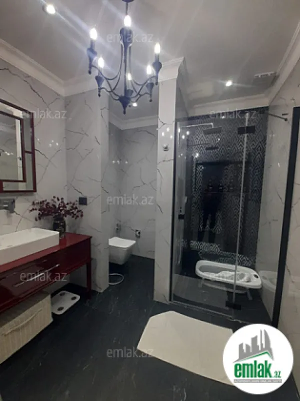 Satılır 6 otaqlı yeni tikili 225 m²