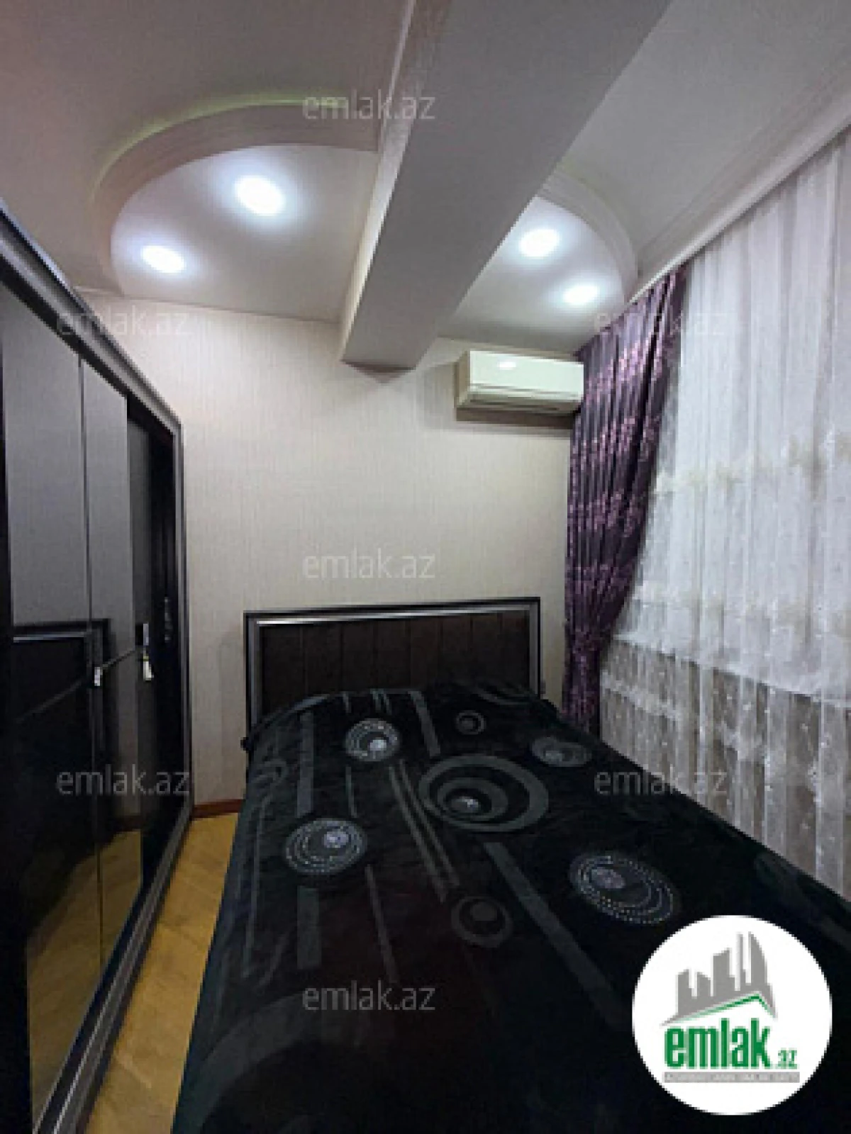 Satılır 3 otaqlı yeni tikili 100 m²