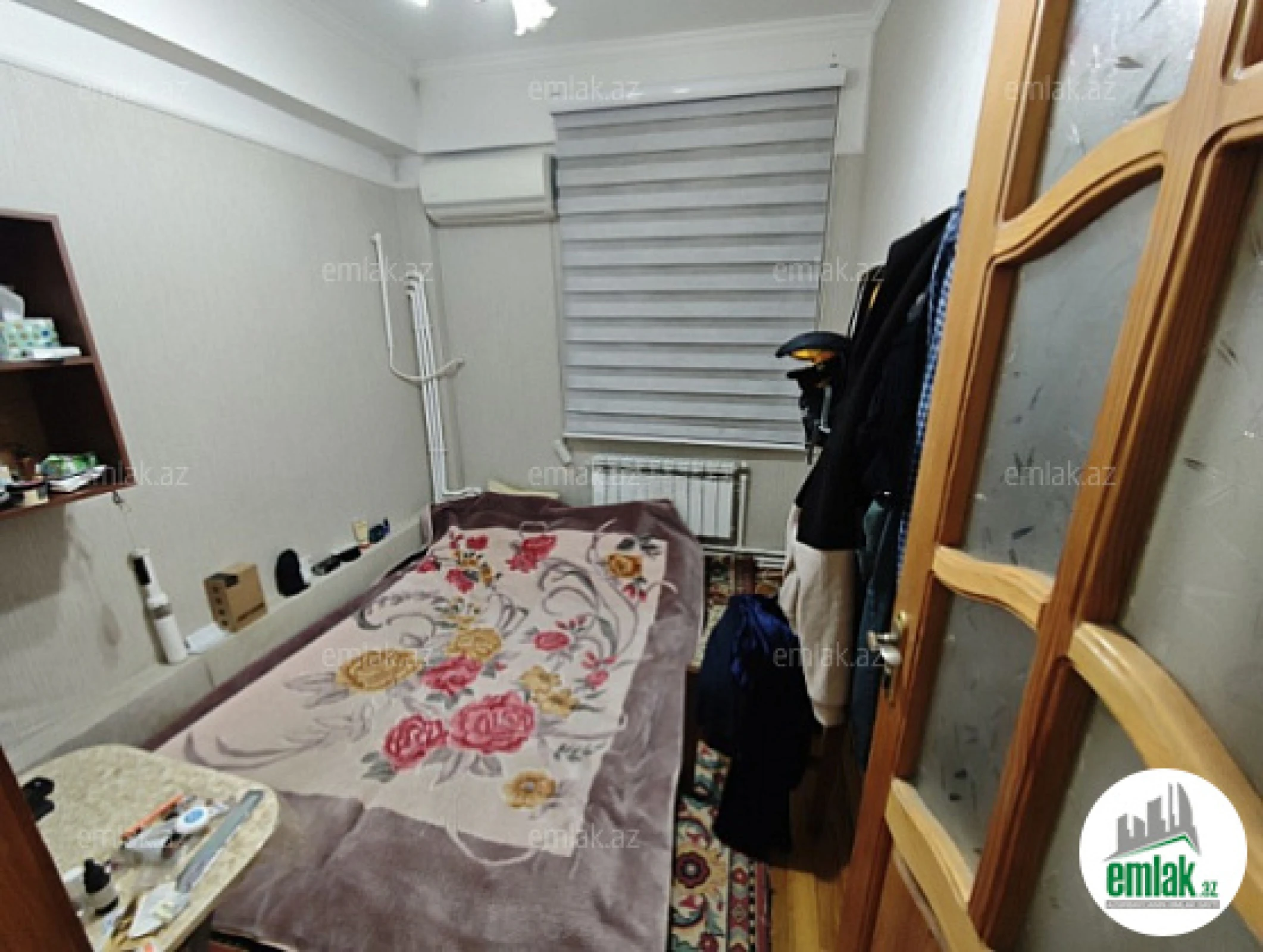 Satılır 2 otaqlı köhnə tikili 50 m²