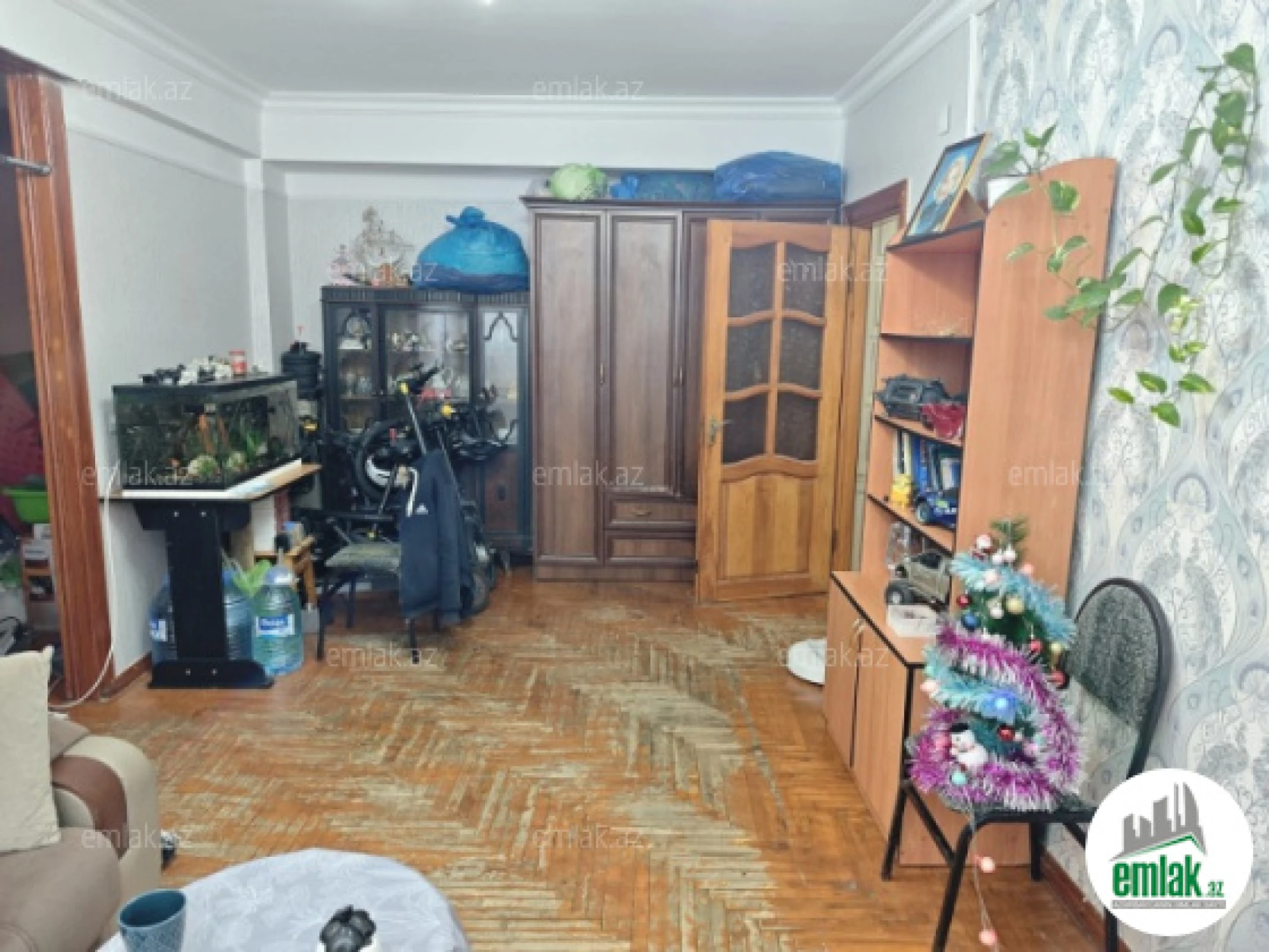 Satılır 2 otaqlı köhnə tikili 50 m²