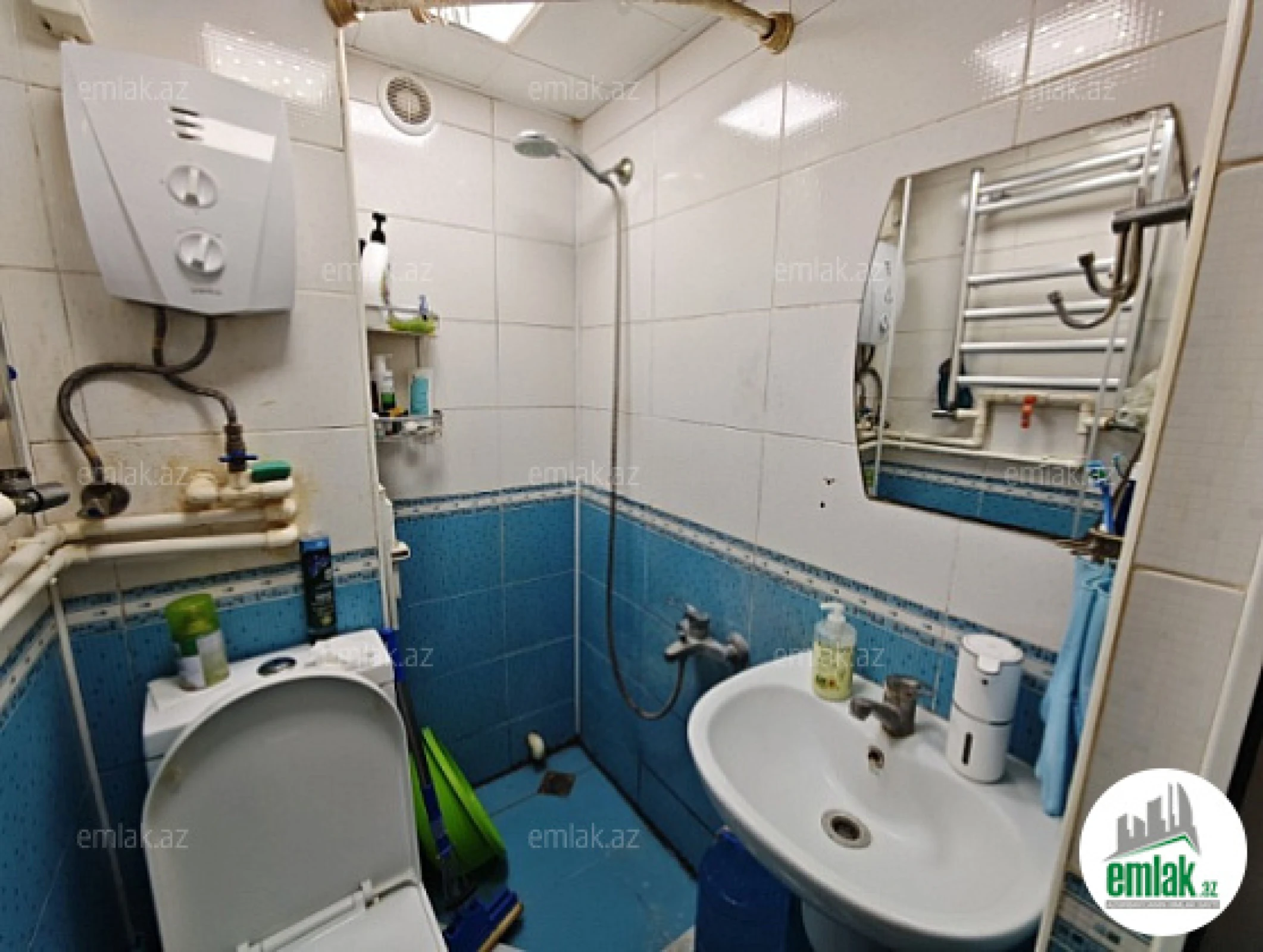 Satılır 2 otaqlı köhnə tikili 50 m²